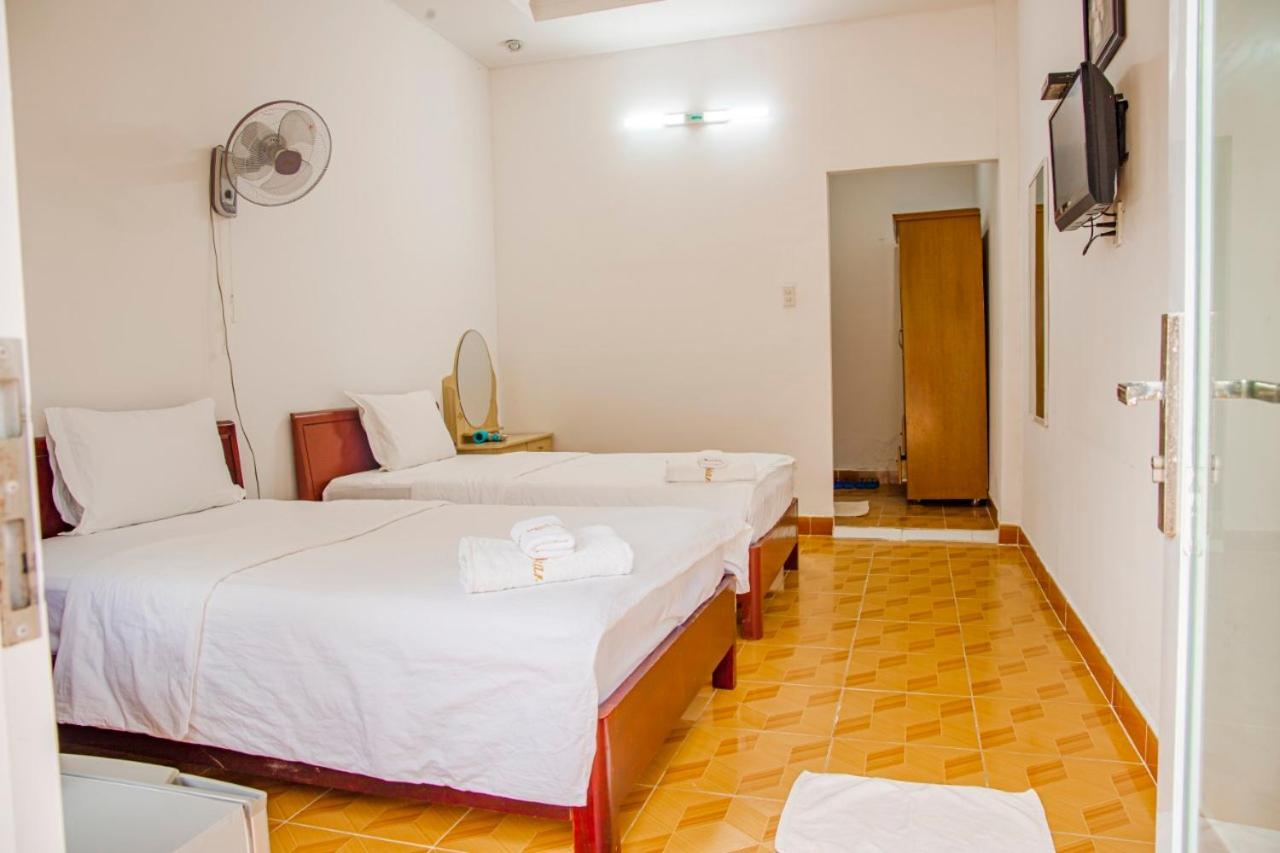 Thien Tan Hotel Chi Khu Co Ong Eksteriør billede